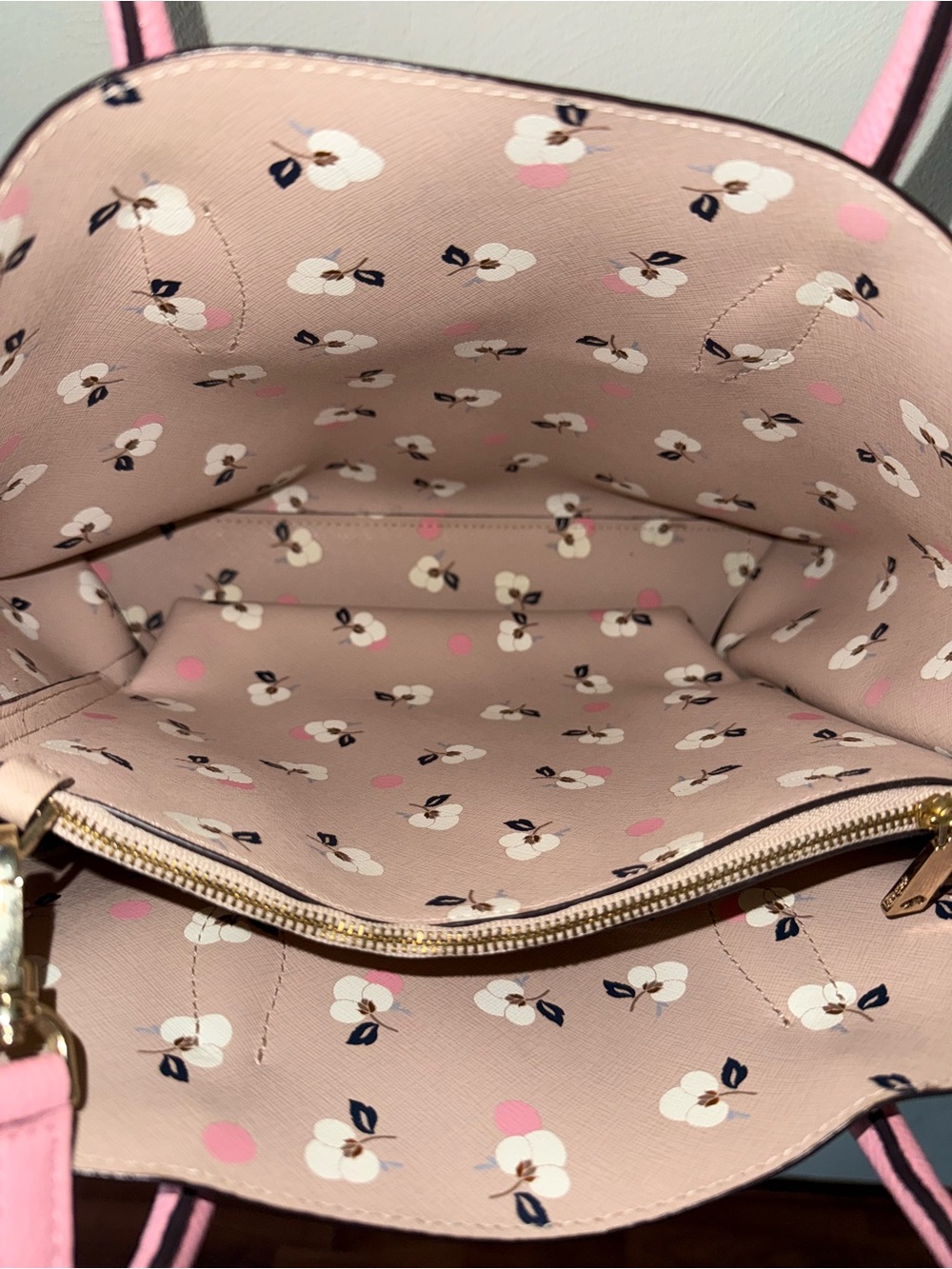 kate spade Pink Leather Pebble Tote with Removable Strap - Picture 5 of 7